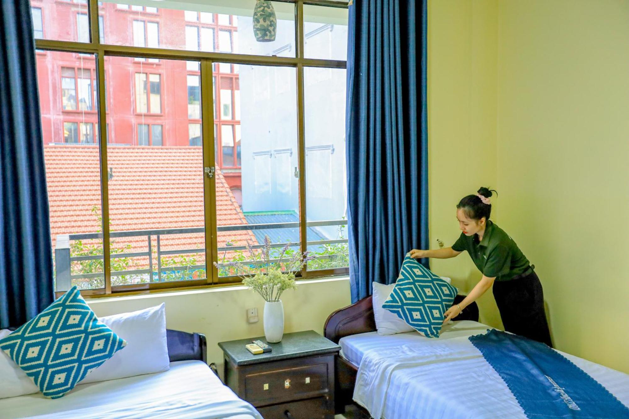 Dmz Hostel Hue Exterior photo